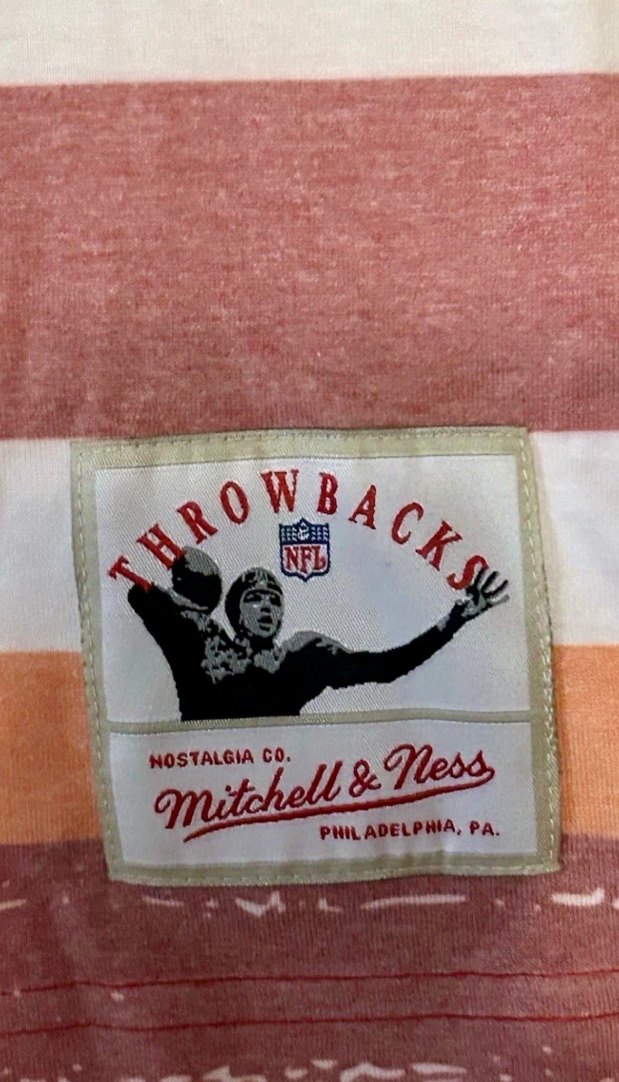 Tampa Bay Buccaneers Mitchell & Ness Jumbotron 3.0 Retro T-shirt