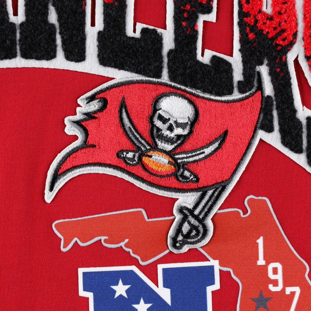 Tampa Bay Buccaneers Pro Standard Hometown Patch Mens T-shirt