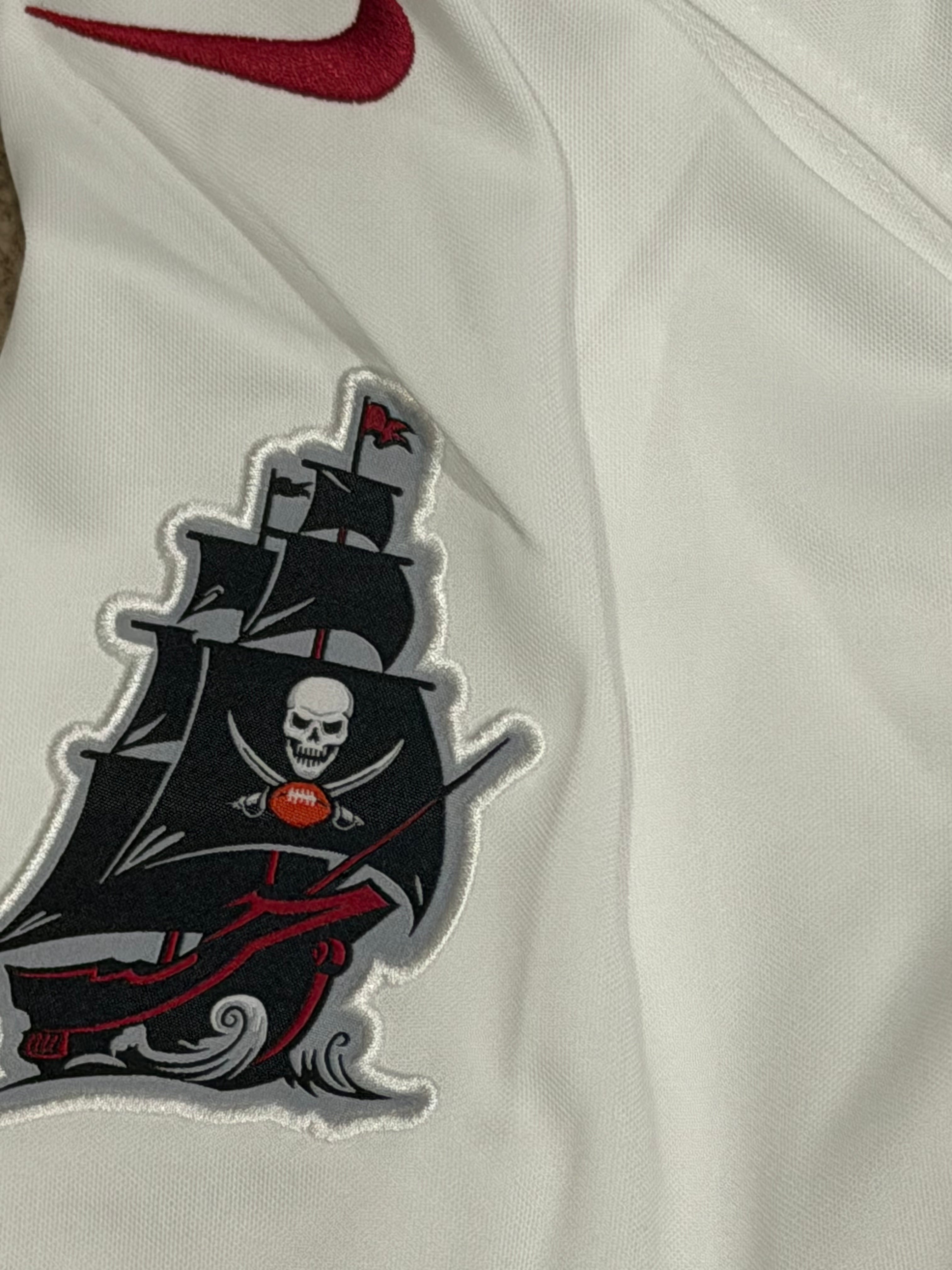 Tampa Bay Buccaneers Tom Brady 2021 Nike Limited Stitched Jersey Mens Large