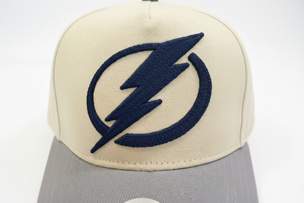 Tampa Bay Lightning Mitchell & Ness Pro Pinch Adjustable Hat