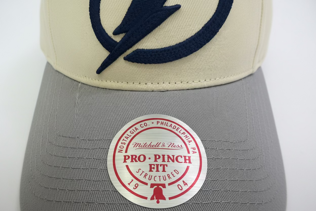 Tampa Bay Lightning Mitchell & Ness Pro Pinch Adjustable Hat