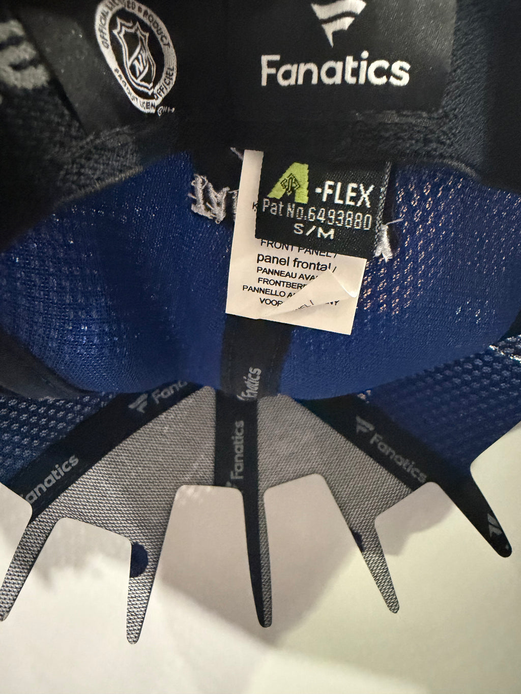 Tampa Bay Lightning Fanatics Stretch - Fit Meshback Hat