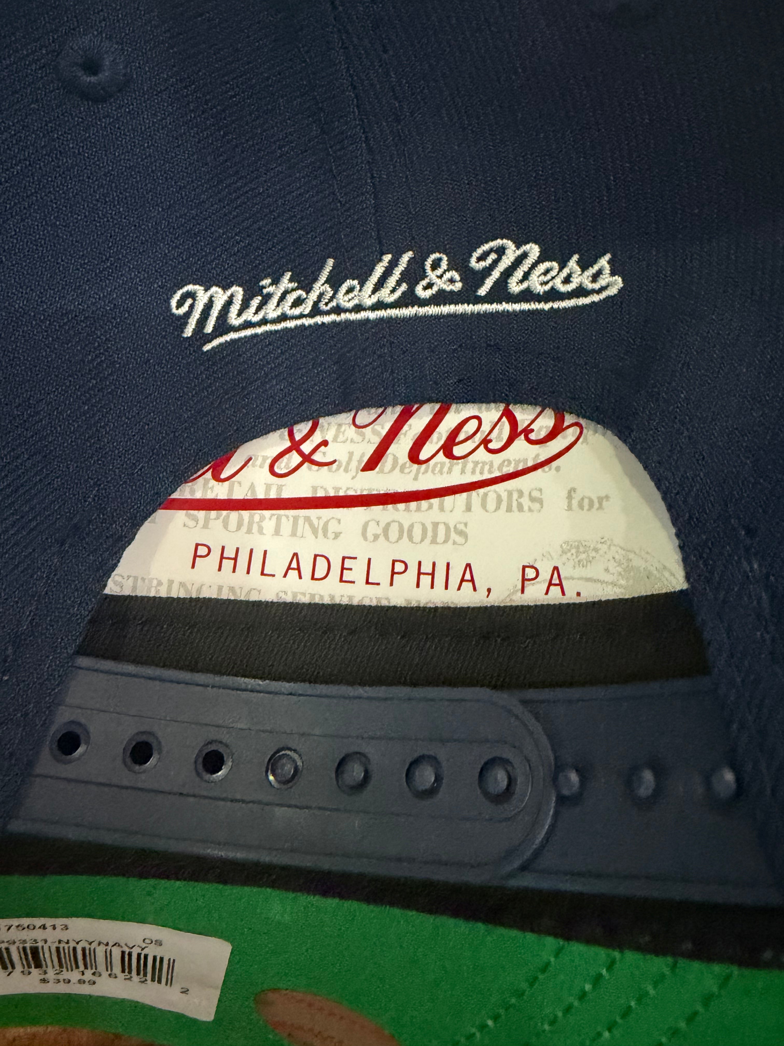 New York Yankees Mitchell & Ness Pro Pinch Adjustable Hat 2000 World Series Patch