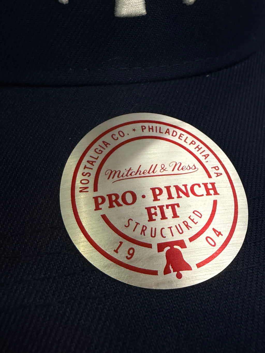 New York Yankees Mitchell & Ness Pro Pinch Adjustable Hat 2000 World Series Patch