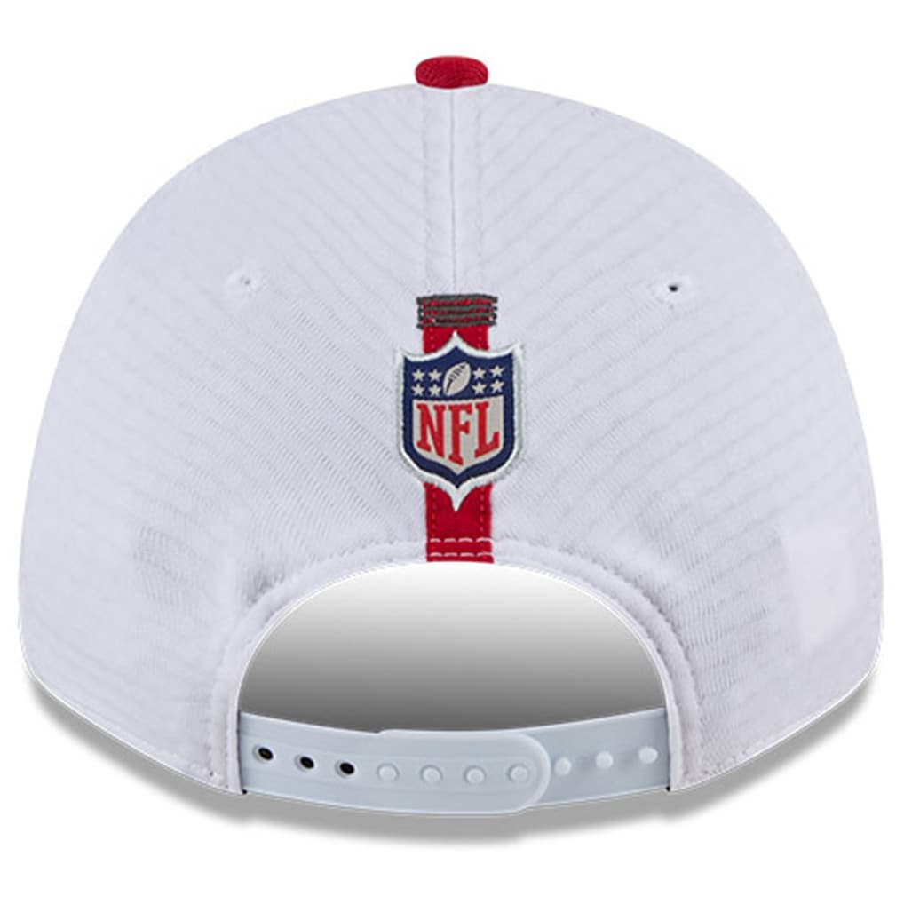 Tampa Bay Buccaneers 2024 Training Camp Hat New Era 9Forty Stretch Snap