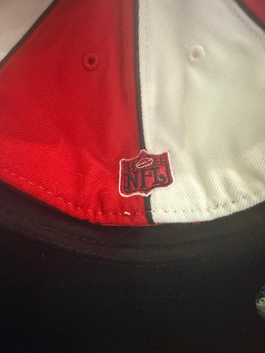 Tampa Bay Buccaneers Vintage Reebok Sz 7 Wool Fitted Hat
