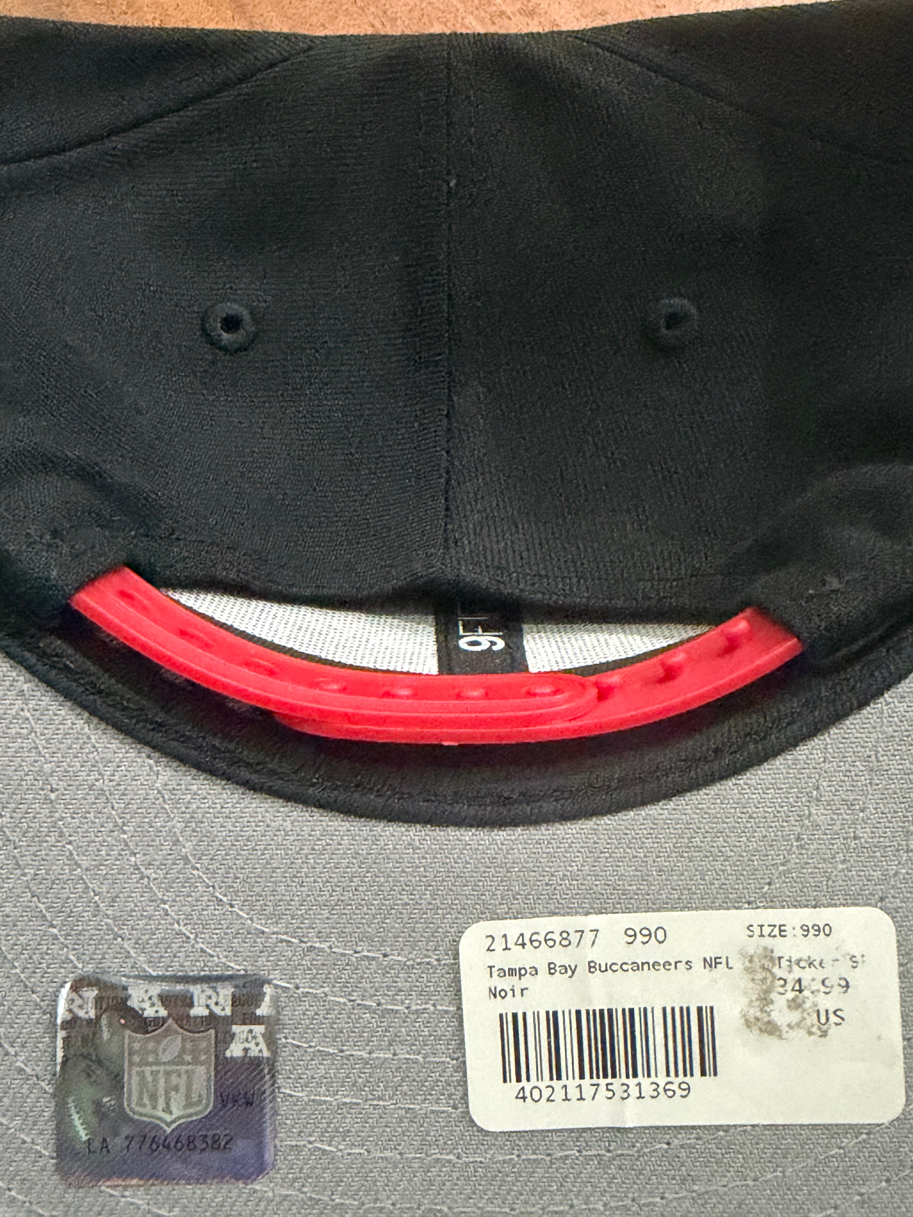 Tampa Bay Buccaneers New Era 9Fifty Snapback Hat