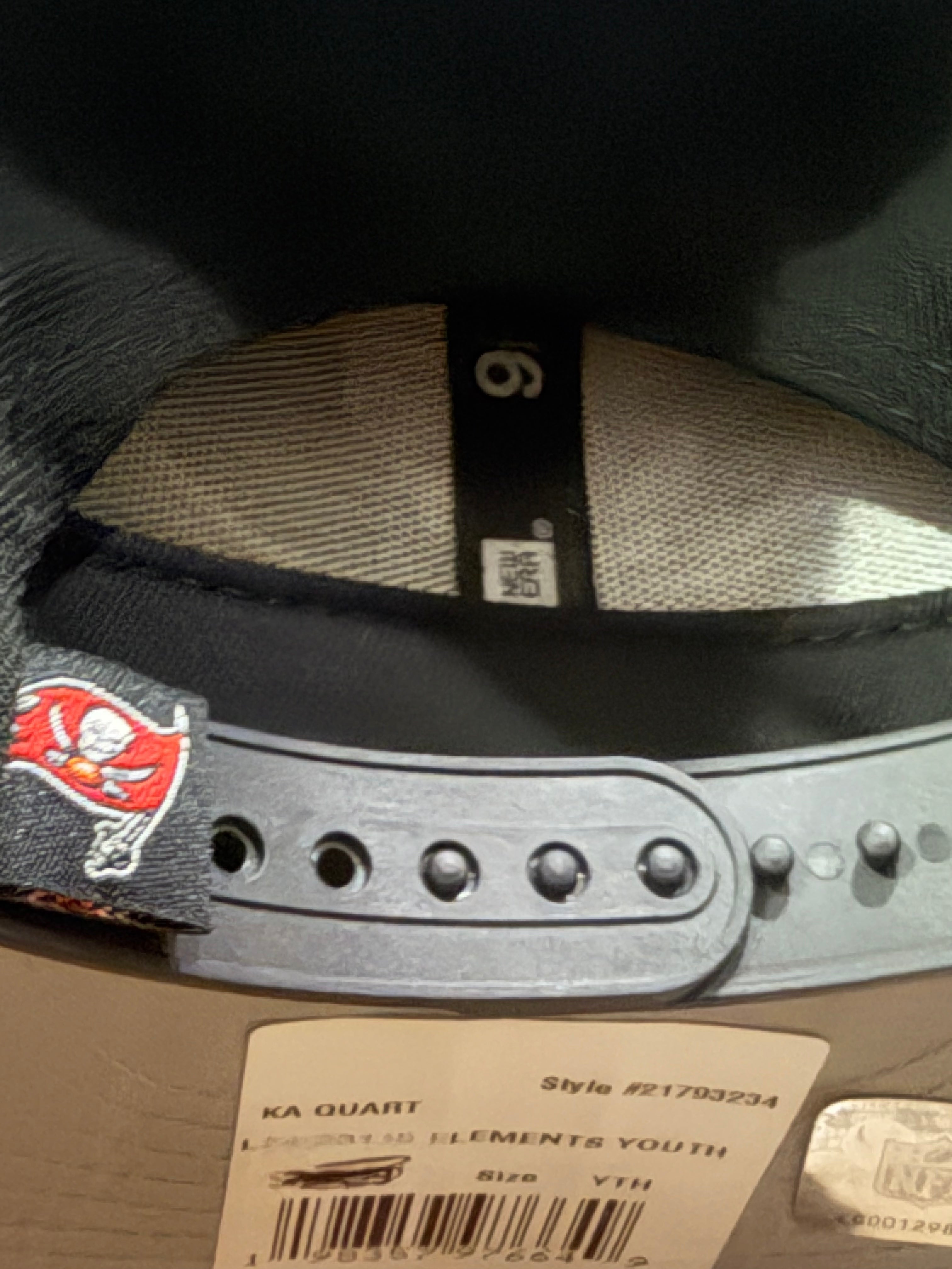 Youth Tampa Bay Buccaneers 9Fifty Snapback Hat