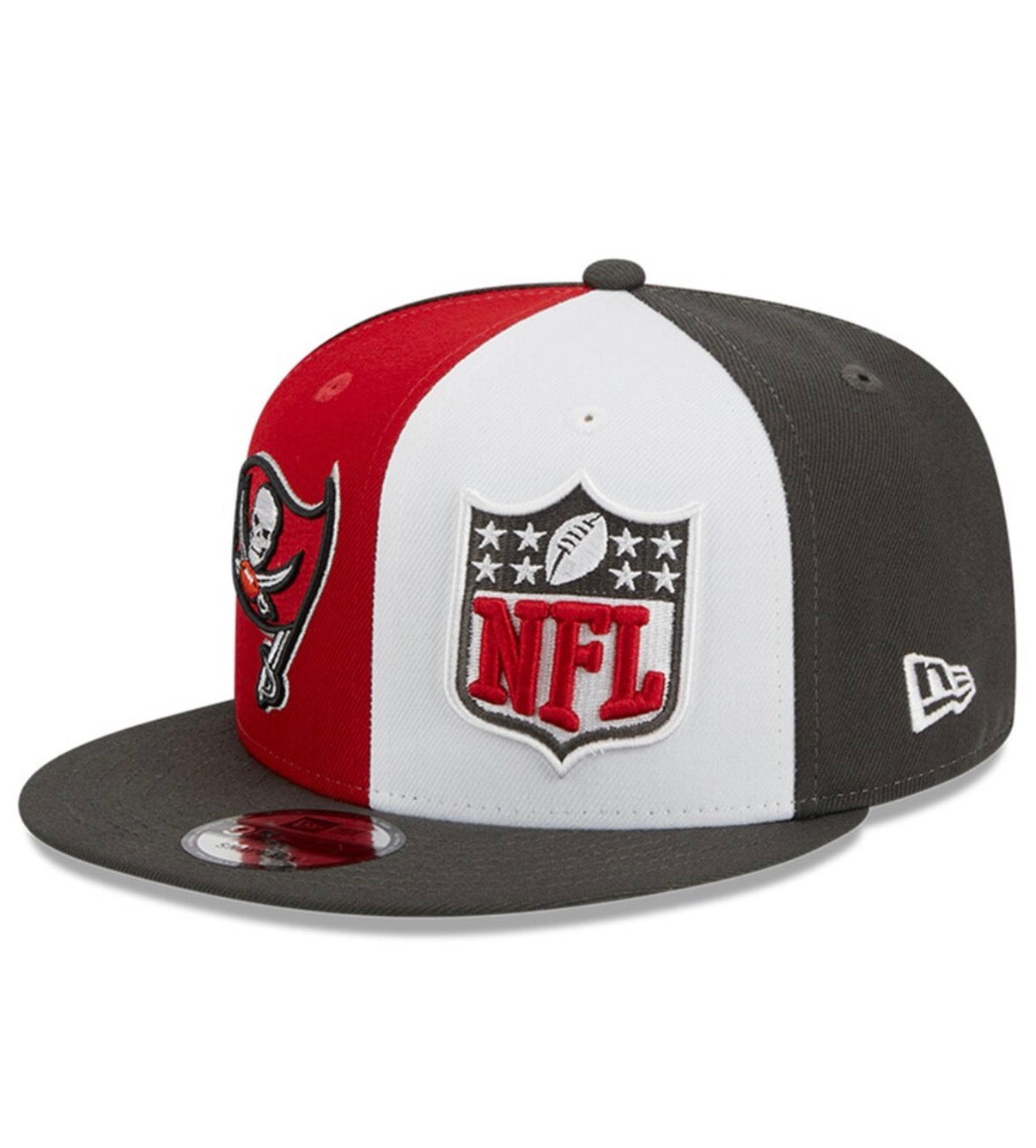 2023 Tampa Bay Buccaneers New Era 9Fifty Sideline Snapback Hat