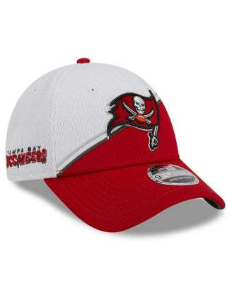 2023 Tampa Bay Buccaneers New Era 9Forty Stretch Snap Sideline Hat