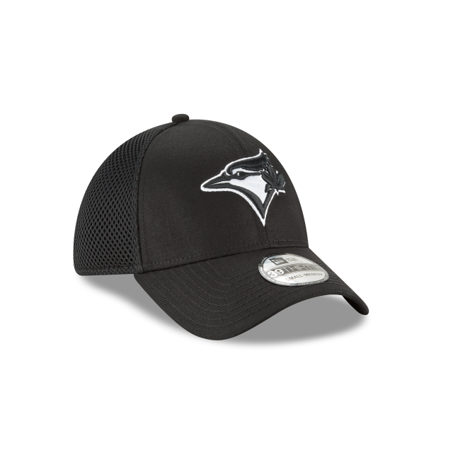 Toronto Blue Jays New Era 39Thirty Medium/Large Flexfit Meshback Hat Black Out